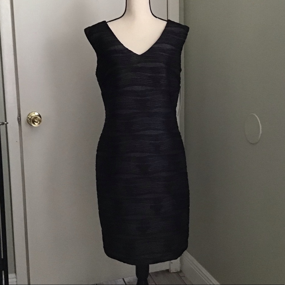 NWT Leslie Fay Sleeveless Dress